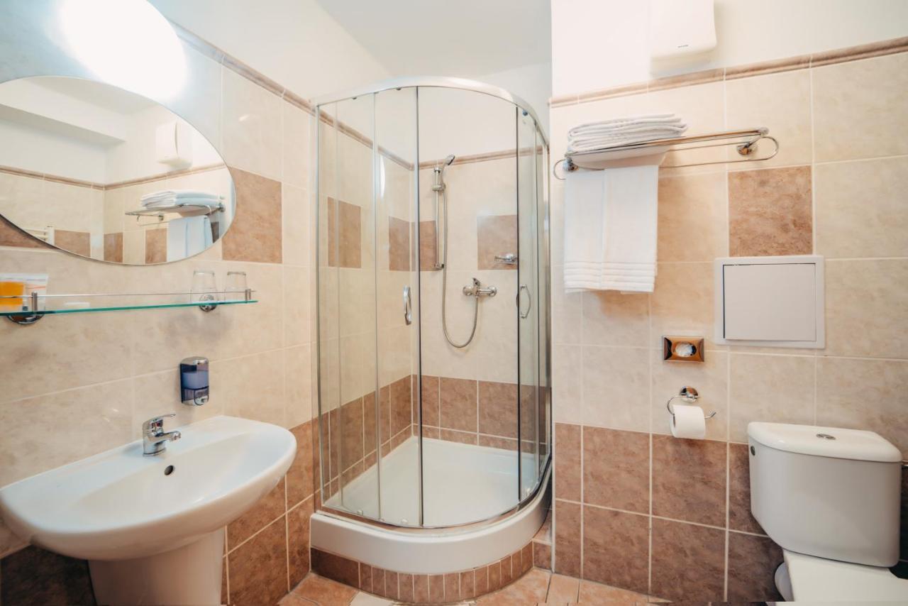 Standard Single Room with Wellness Access,1430920993:JPEG